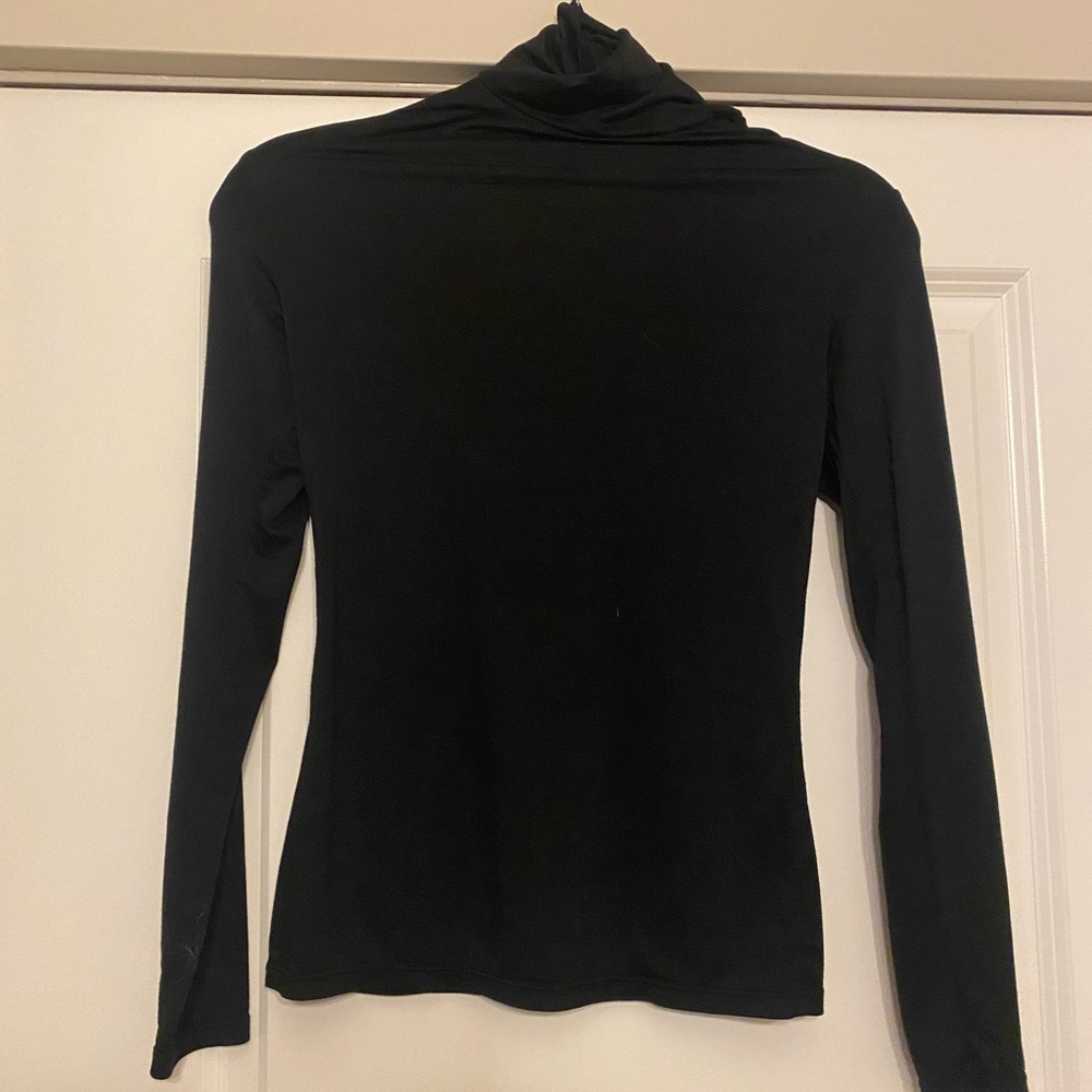 Uniqlo turtle neck